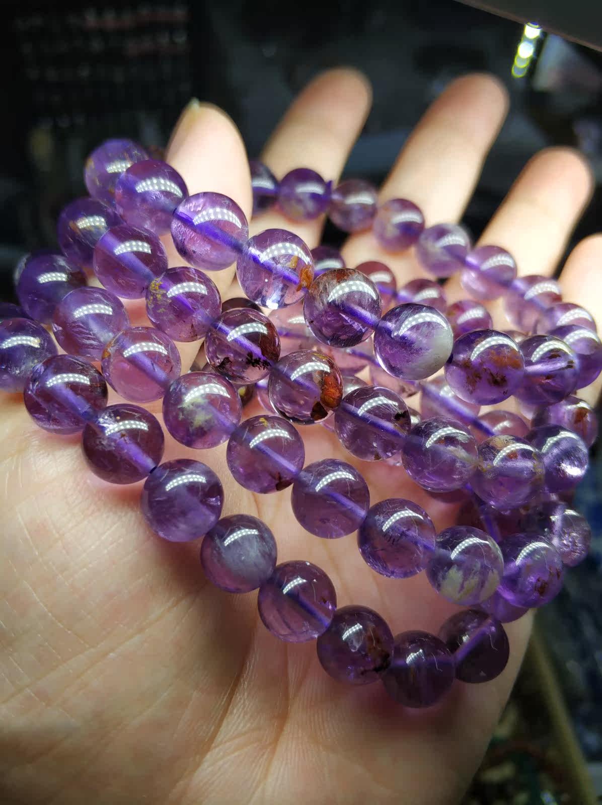 紫水晶手链男款_捡漏价天然异象紫水晶包裹紫幽灵手串 极光紫钛晶手链