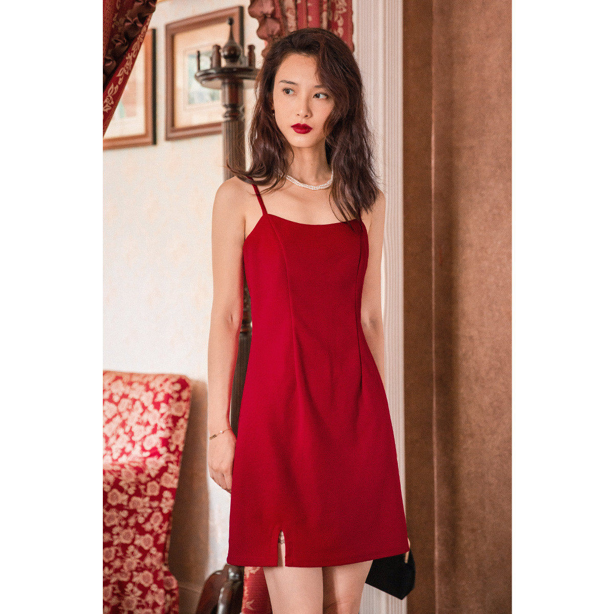 弥古法式方领吊带裙女短款小个子修身显瘦小红裙复古红色连衣裙夏