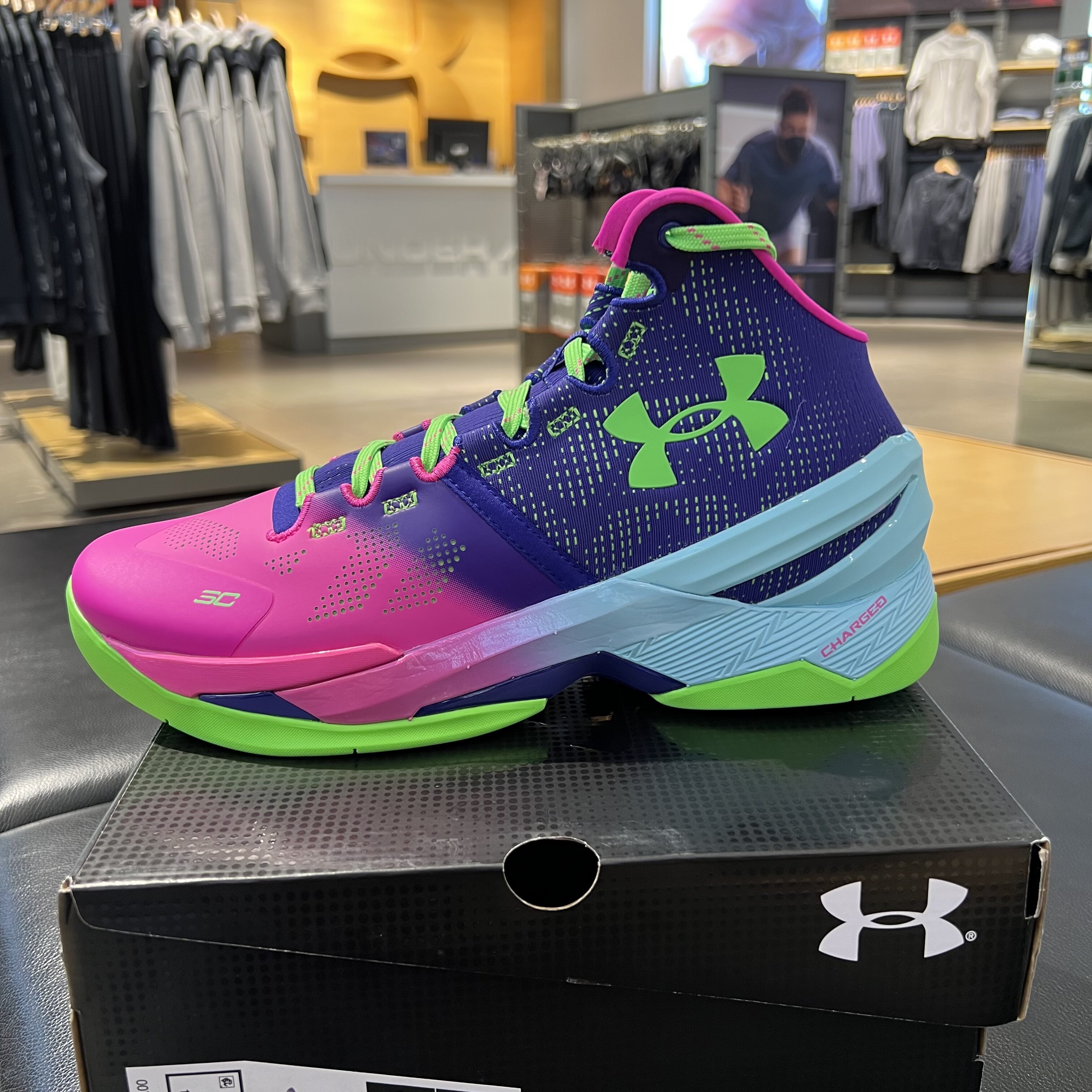 underarmour安德玛男士篮球鞋高帮curry2库里北极光3026052