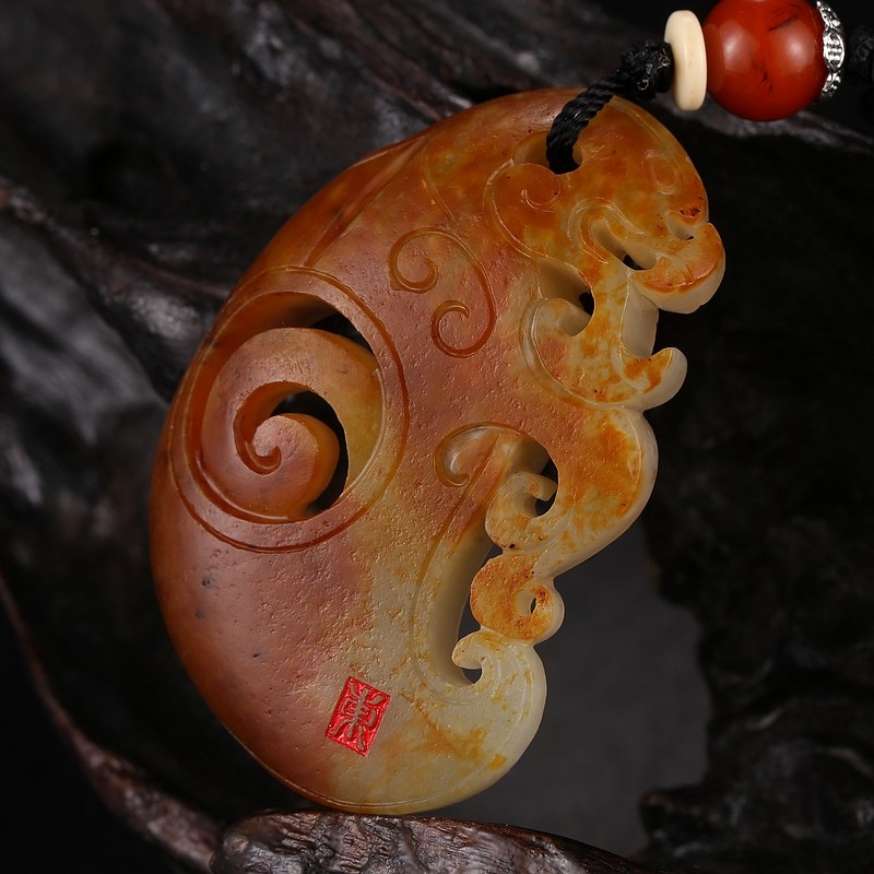 【省级玉雕大师王保东作品】和田玉籽料黄沁皮仿古龙挂件19.18g