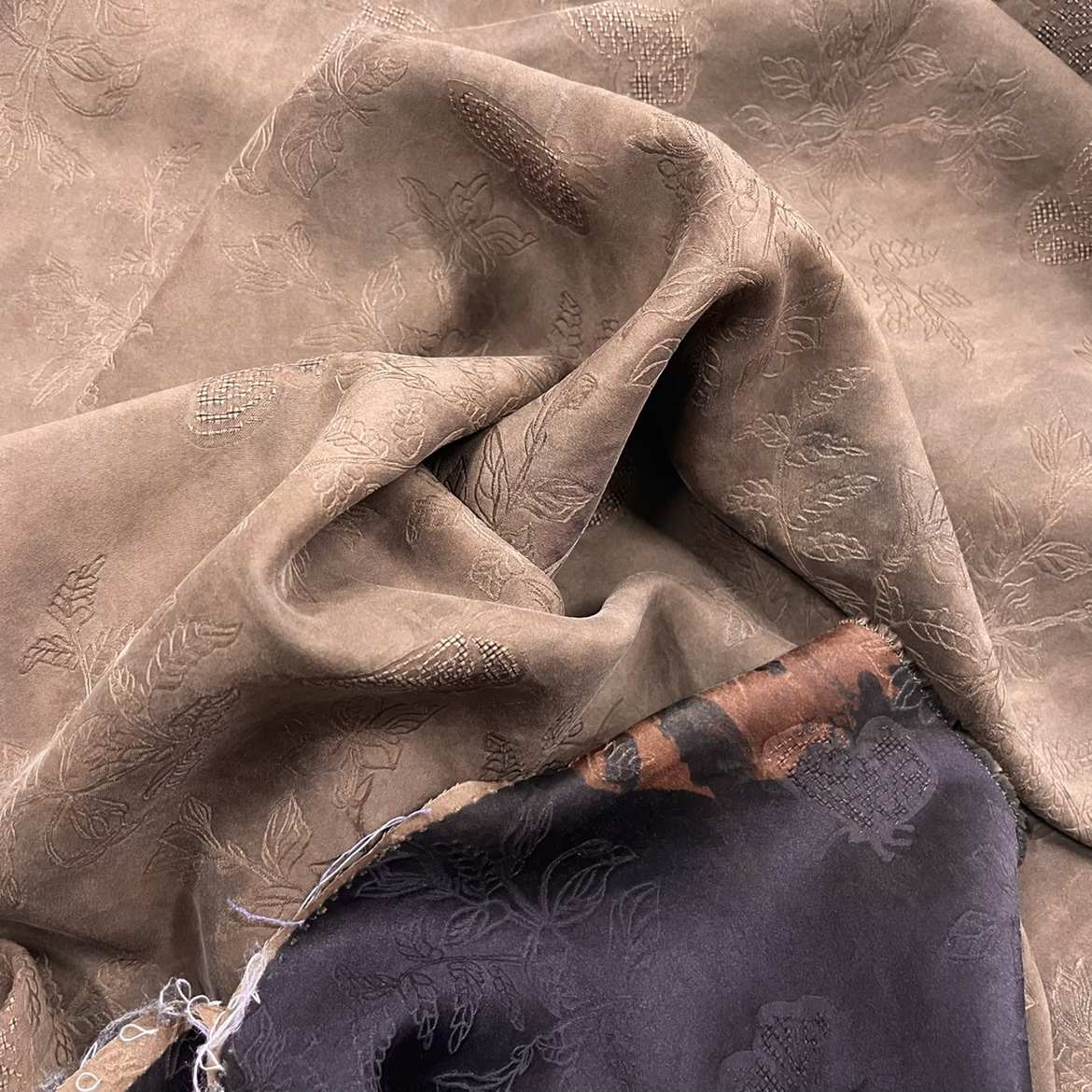 32姆米真丝透孔花萝香云纱100%桑蚕丝面料旗袍连衣裙丝绸