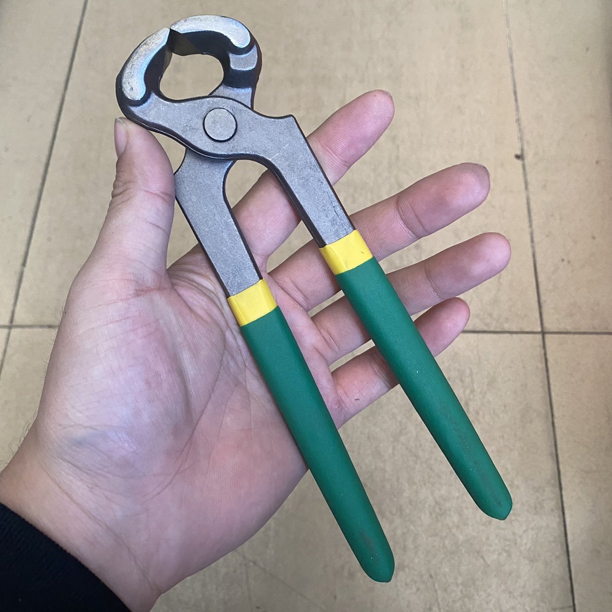 胡桃钳玻璃修边拔钉钳子木工起钉子顶切钳拔钉修高跟鞋钳剪田螺钳