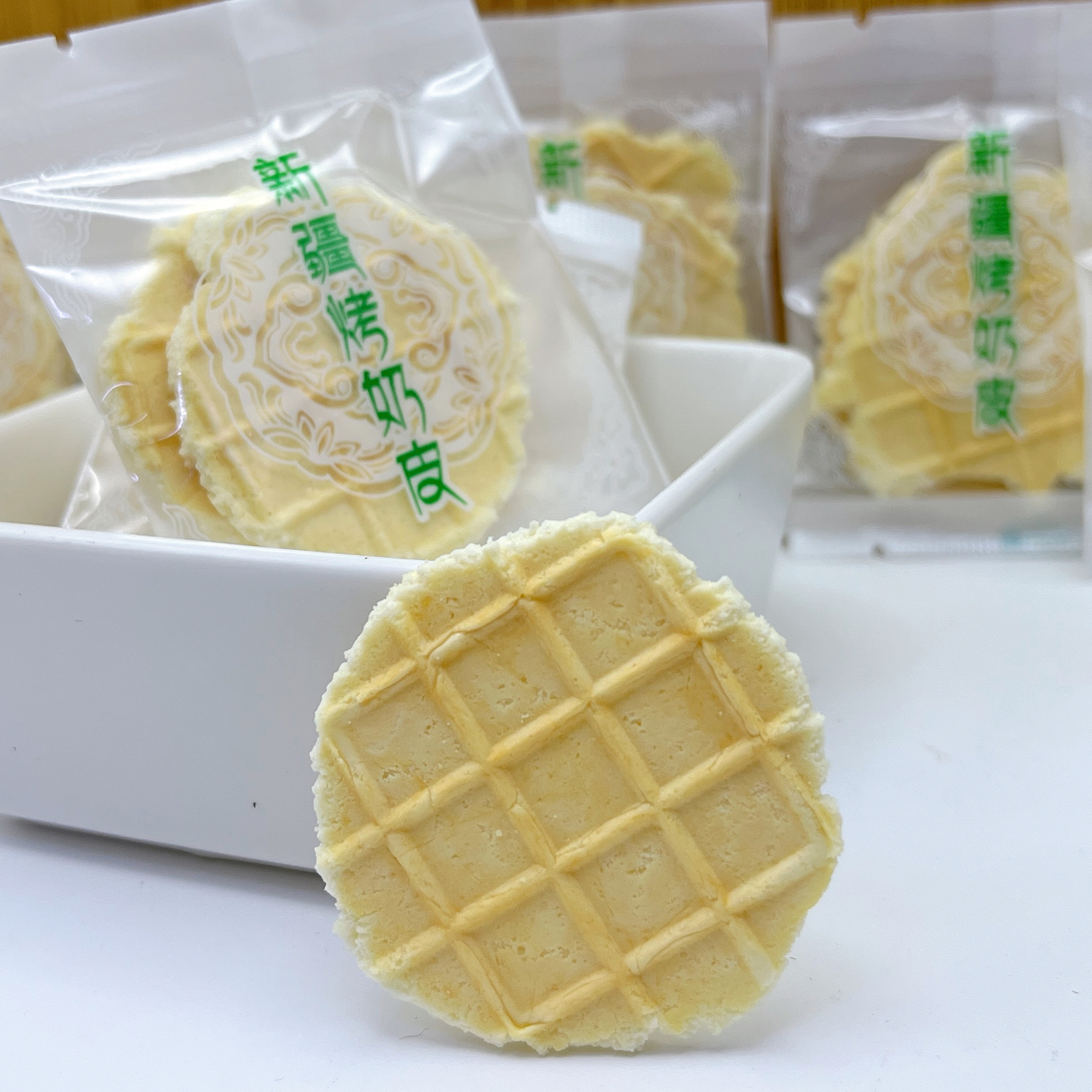 新疆原味烤奶皮子100g/盒 独立小包装 手工制作奶味浓郁