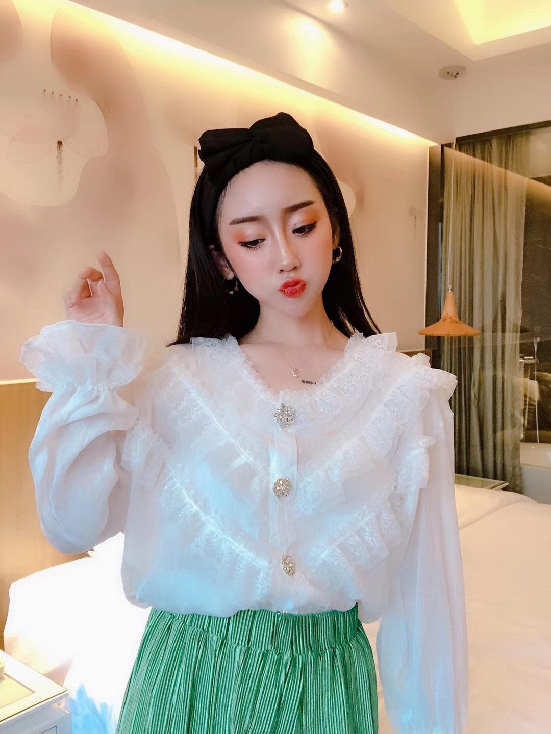 一折大码喇叭袖衬衣