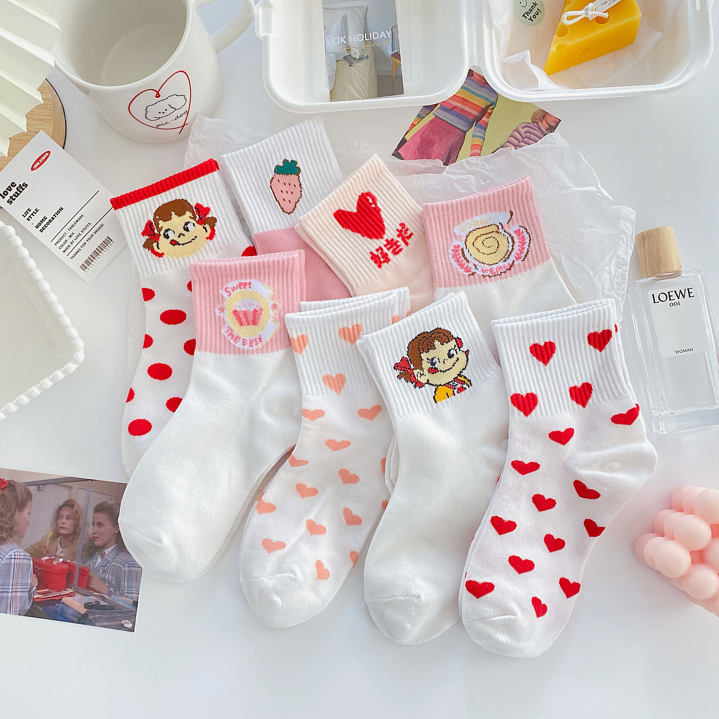 可爱日系卡通袜子女中筒袜秋冬韩国ins潮甜美少女心学院风长筒袜