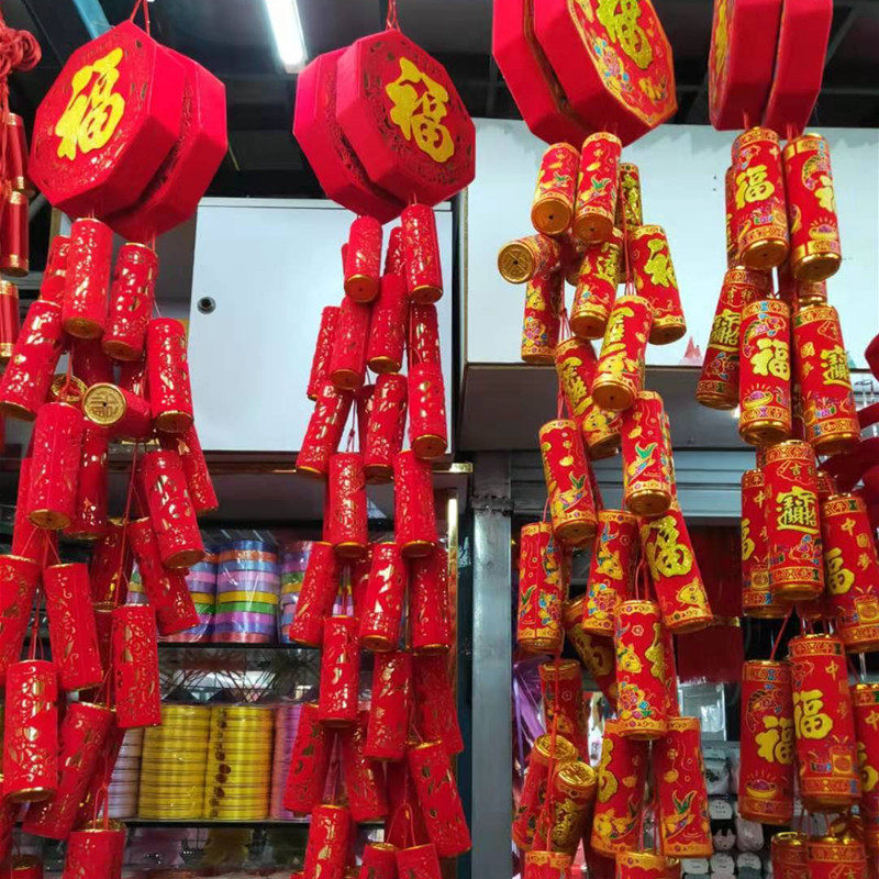 2020年春节装饰用品绒布烫金鞭炮挂饰新年装饰挂件仿真炮仗挂炮串