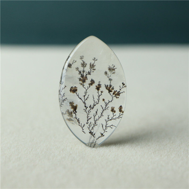 天然水晶意象奇石锰矿发财树巴西进口白水晶水晶小树颈饰