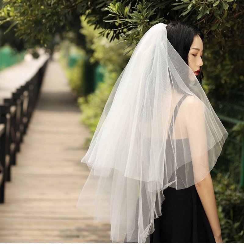 头纱新娘头饰超仙森系白色纱网红拍照道具婚纱女简约网红抖音短款