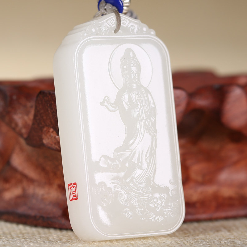 羊脂玉 和田玉 玉雕师张安琪设计 精雕《观音》挂件42.73g