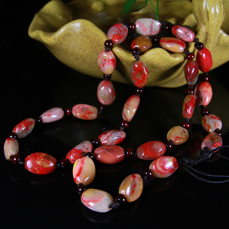 国之瑰宝《玉地项链》昌化鸡血石原石项链 重49克