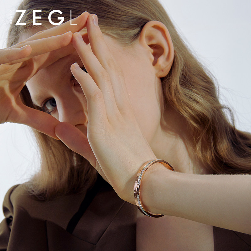 韩版网红时尚夜店夸张晚宴酒会闪钻锆石水钻女神大手镯手链手环女