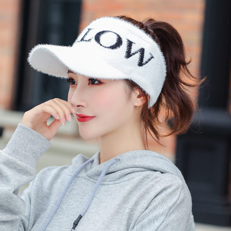 白色帽子女ins潮春秋冬扎露马尾时尚韩版网红款水貂绒棒球空顶帽