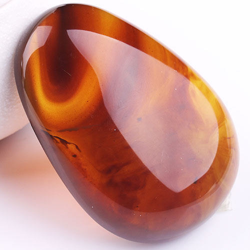 46.64g金棕琥珀大气原石吊坠