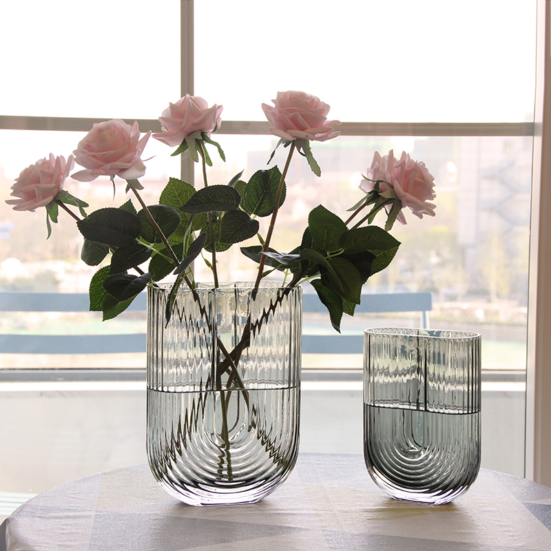 北欧玻璃花瓶透明 U形竖纹创意客厅