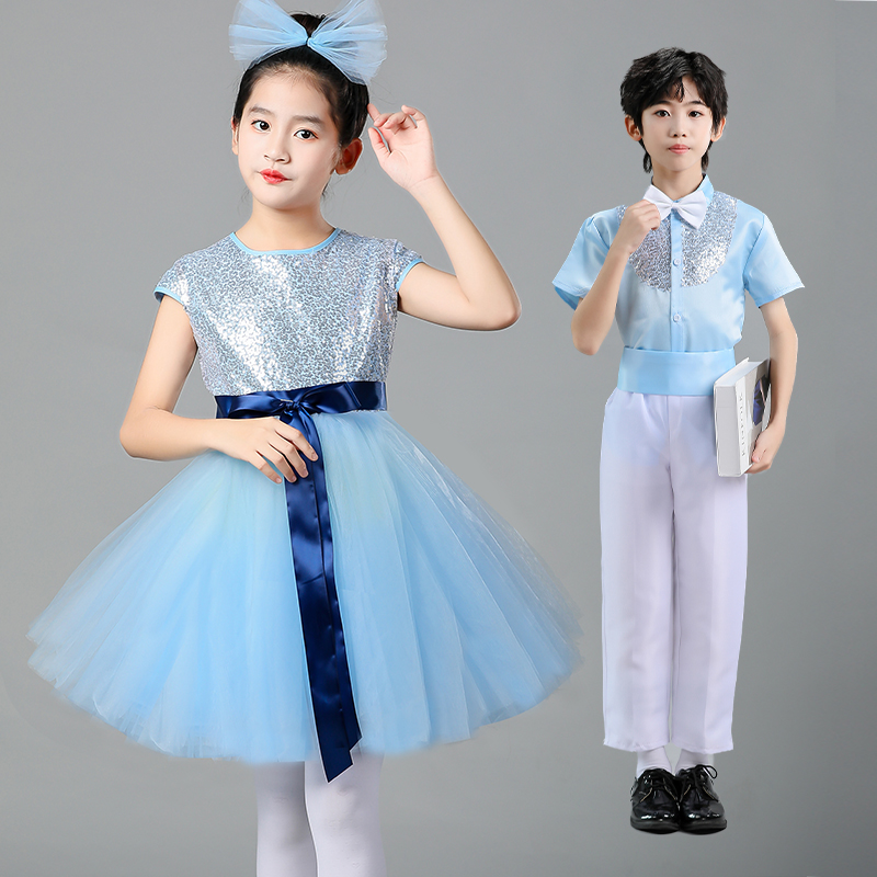 新款儿童合唱服小学生演出服中学生表演服初中生朗诵服装六一红。