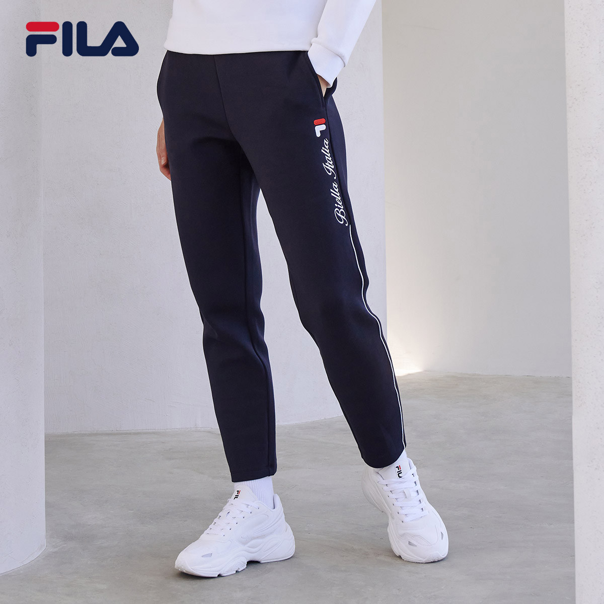 fila 斐乐官方女士针织长裤2022春季新款直筒休闲保暖健身运动裤