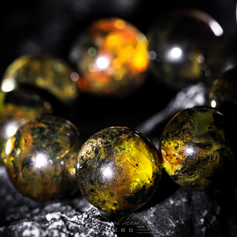 心灵面包灵性美物的优惠券大全—天然药珀手串老药王琥珀帝王蜜蜡佛珠