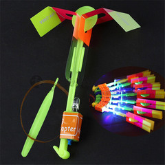 夜光发光弹射飞箭儿童益智玩具夜市地摊货源小礼物女孩创意竹蜻蜓