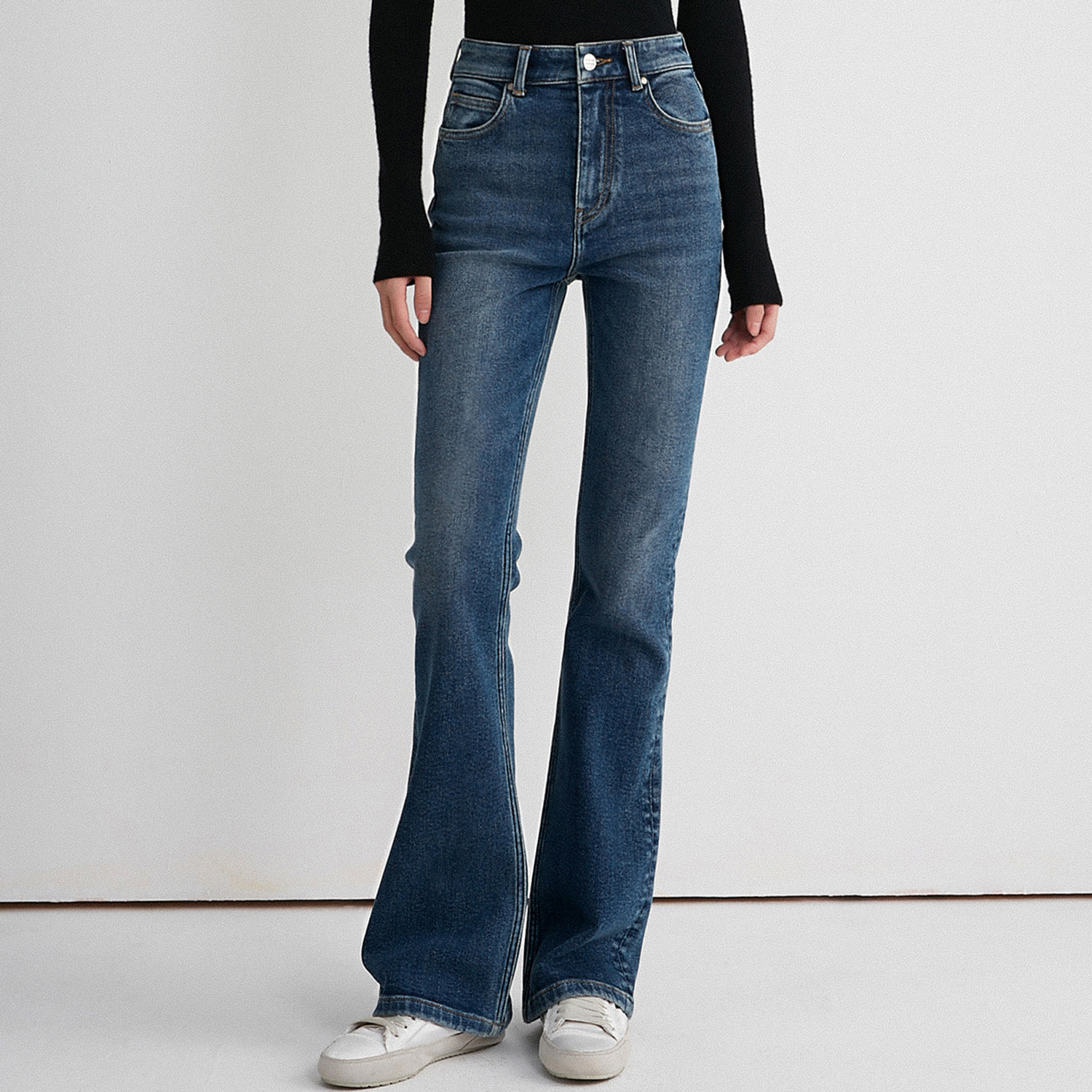 75oz弹力料 紧致塑形超模大长腿小微喇牛仔裤