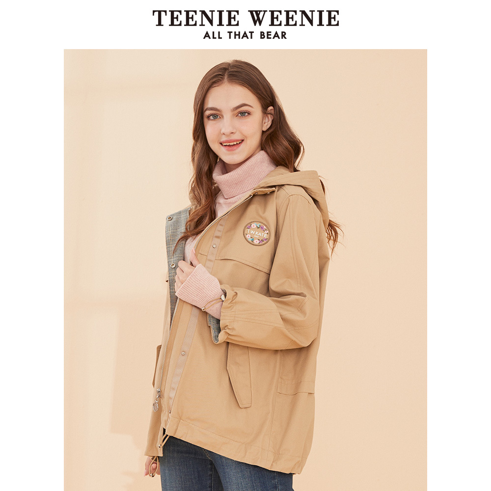 TeenieWeenie小熊2019冬季新款女装字母花朵风衣TTJT94917W