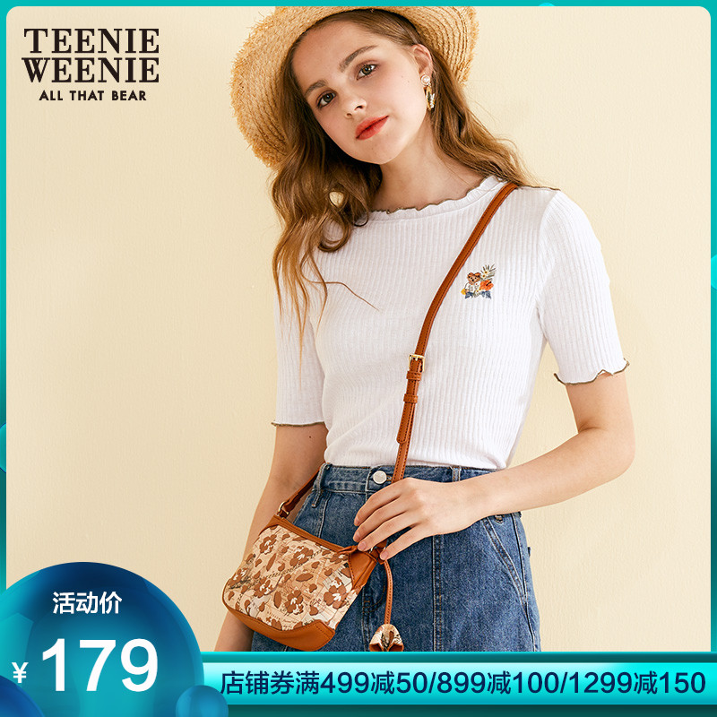 Teenie Weenie小熊女式单肩斜挎包卡通胸包TTKP8Y307T