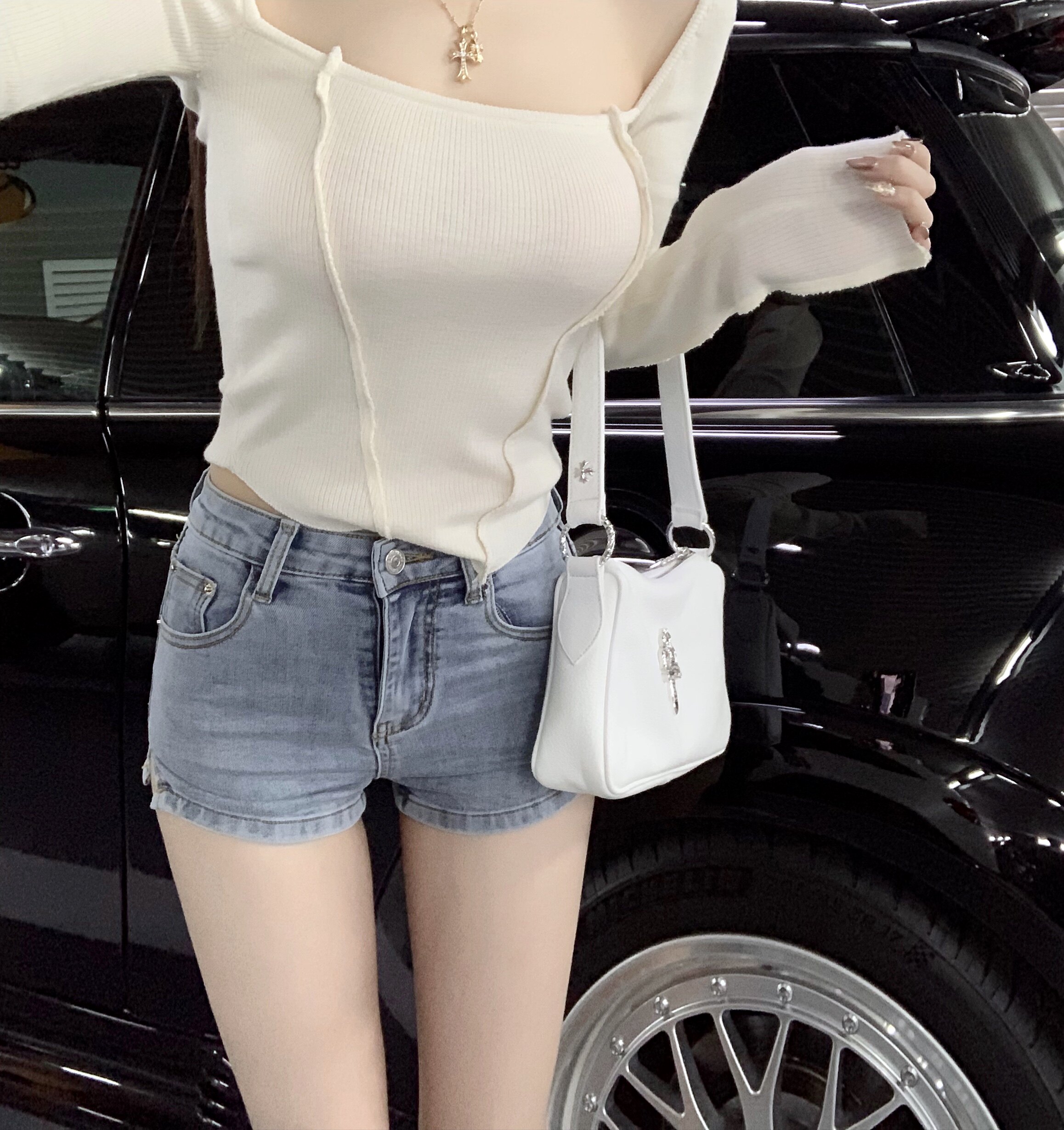 chicyou【美腿翘臀】2022夏季新款弹力百搭显瘦裤子紧身牛仔短裤