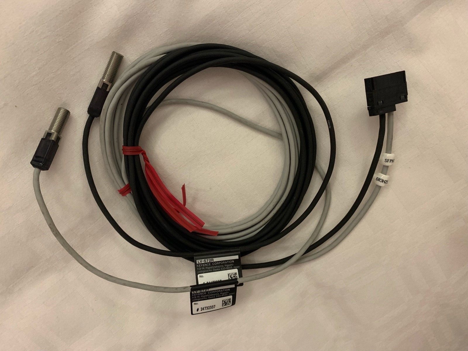 基恩恩士激光传感器lv-s61lv-s62lv-s72lv-s71s41keyence传感器