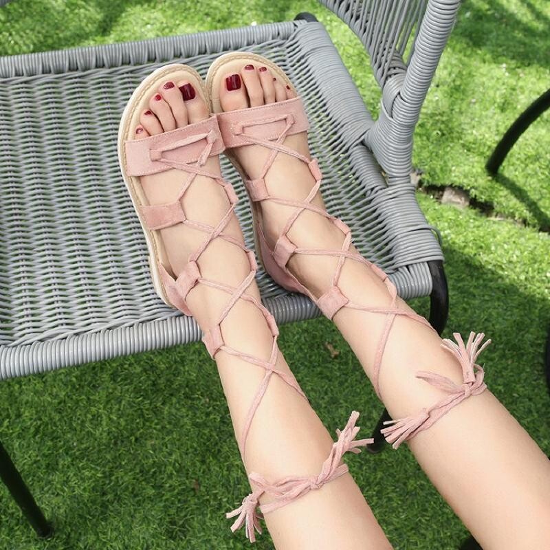 2018夏季交叉环脚绑带绑腿女凉靴平底平跟休闲女士罗马凉鞋