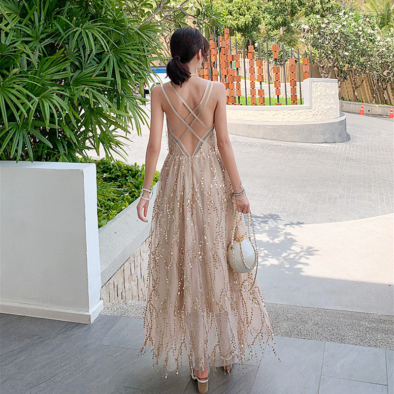 性感碎花小心机露背连衣裙女沙滩夏季交叉吊带海边度假风裙子短裙 55