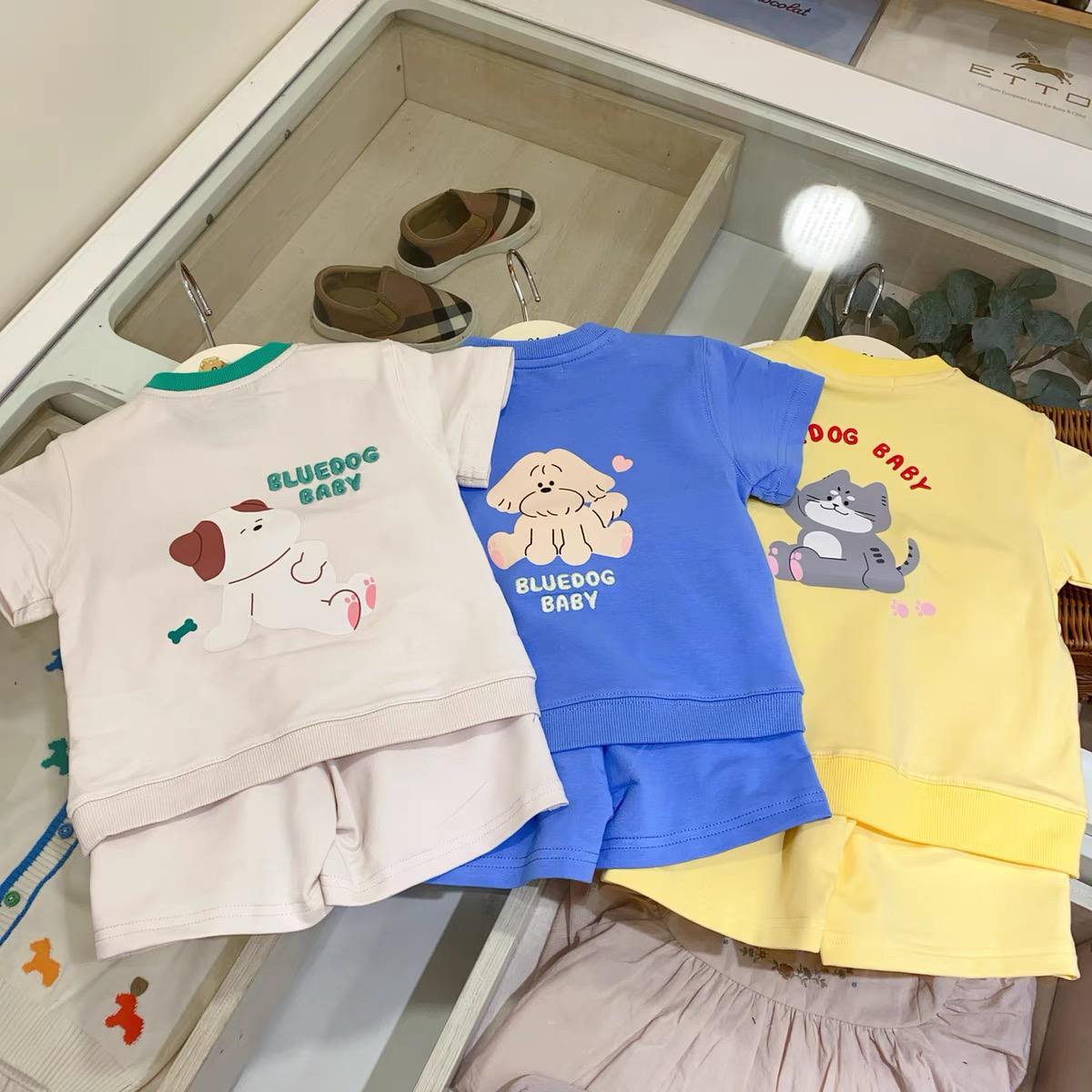 韩国童装 夏男女宝休闲洋气卡通动物印花刺绣短袖T恤短裤运动套装