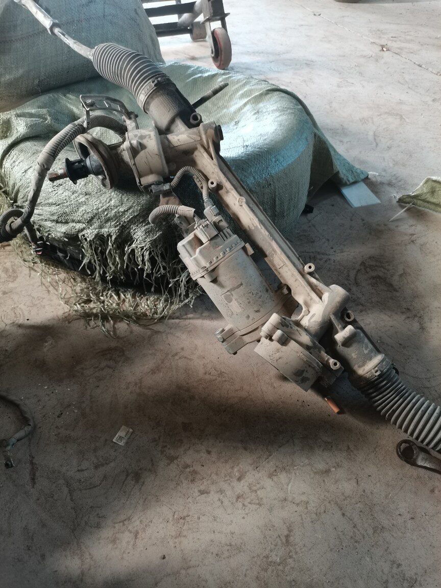 jeep吉普自由自由光光电子方向机转向机总成原装车件方向机总成