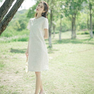 夏季新款2024年小个子白色茶服改良版旗袍中式小立领棉绣花a字裙