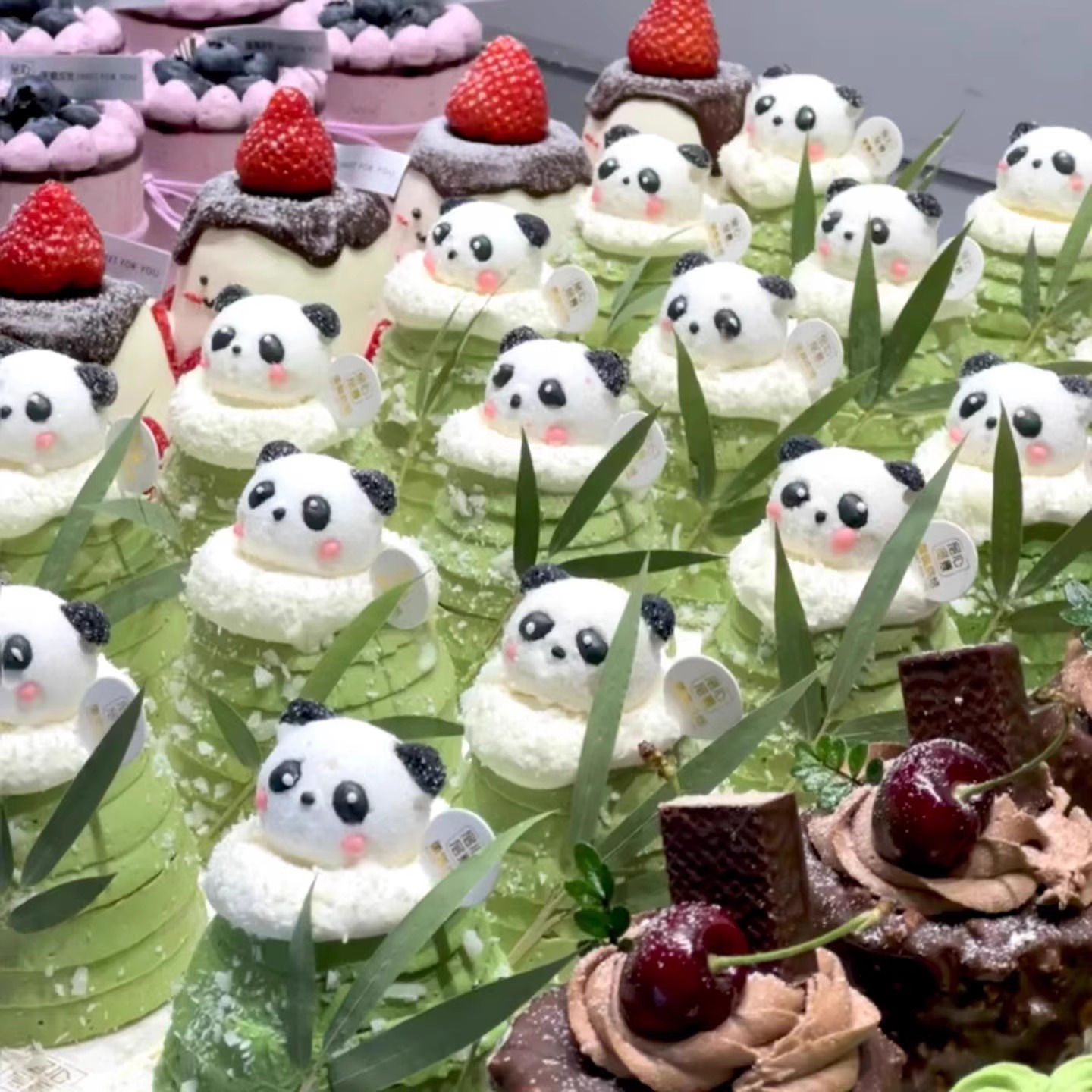 小熊猫棉花糖六一儿童节蛋糕装饰可爱