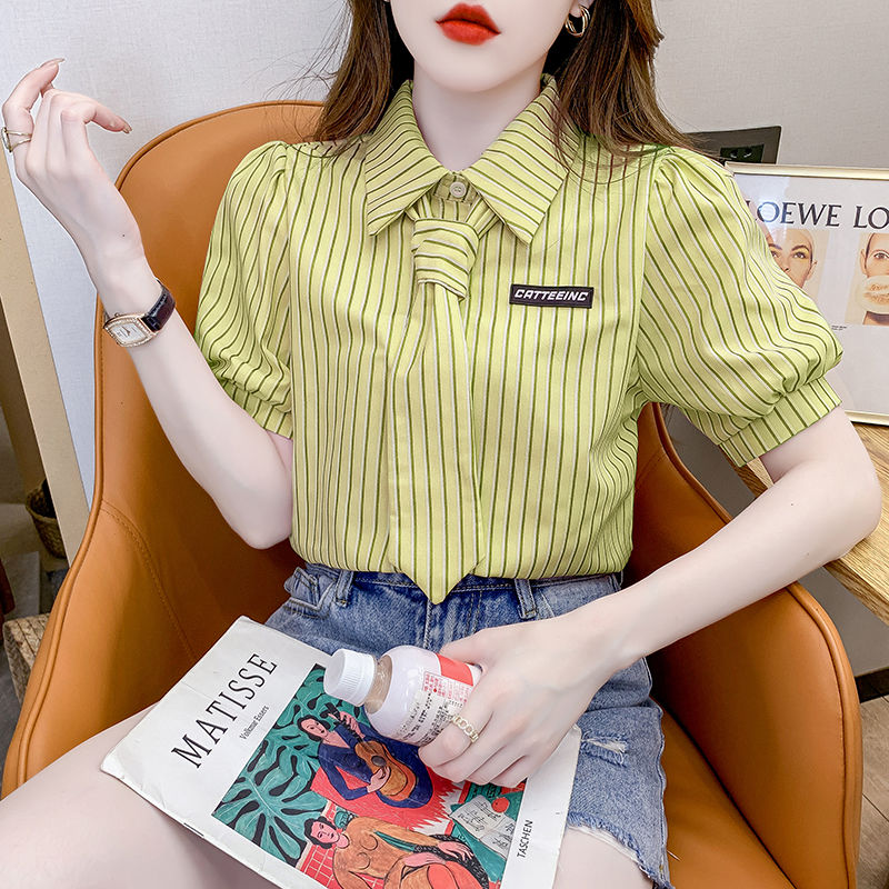 韩系学院风条纹衬衫女士夏季新款显瘦设计感小众衬衣复古短袖上衣