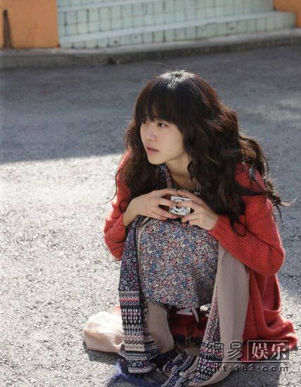 4video 《玛丽外宿中》文根英国民妹妹森系风穿搭同款