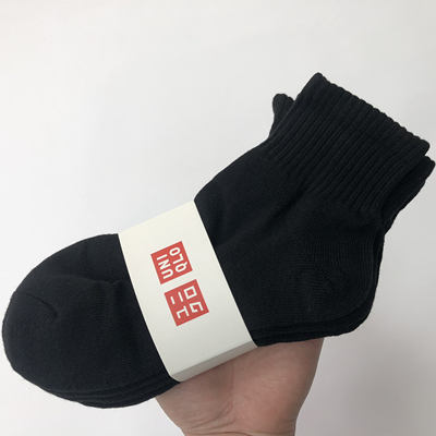 日本快时尚 男士纯黑色中筒袜 100%长绒棉