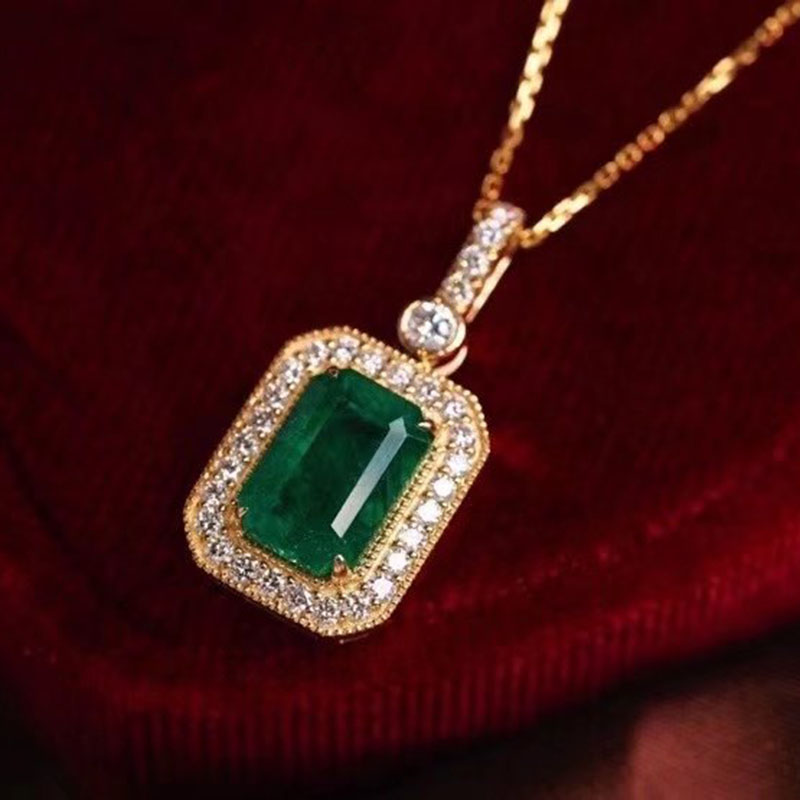 祖母绿方形吊坠18k金镶嵌钻石项链彩色宝石黄金毛衣链简约大方