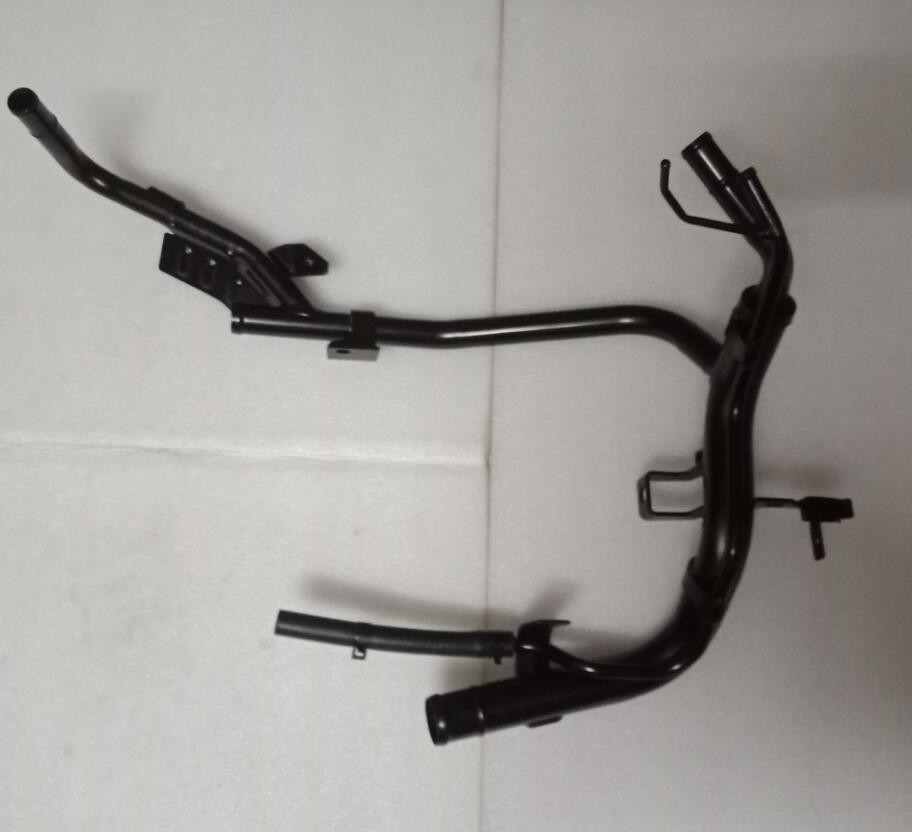 水管适用于华泰圣达菲柴油发动机铁水缸体冷却全新配件其他