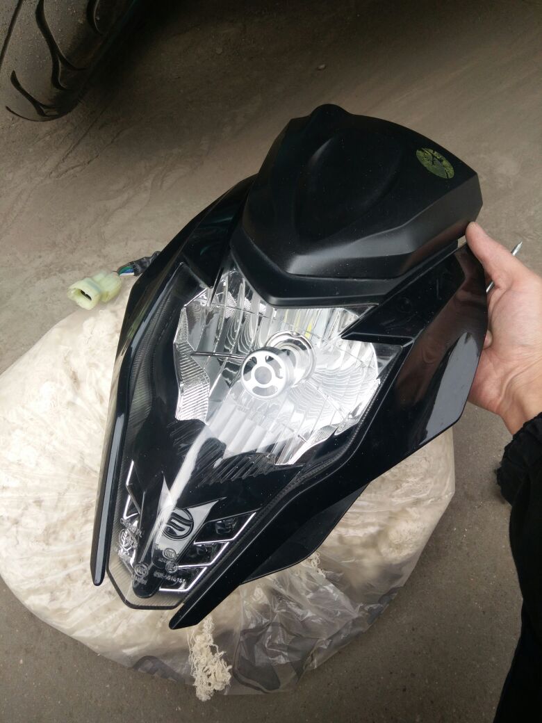 [卖] 九加一电动车摩托车led大灯泡m4,20w超高亮远近光非常分 .
