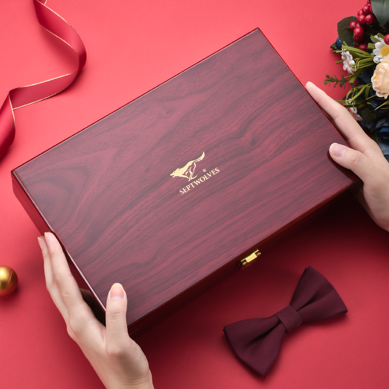 生日礼物七夕情人节送男生朋友老公爸爸的实用男毕业老师高档礼盒