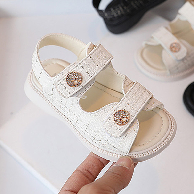 宝宝岁三凉鞋