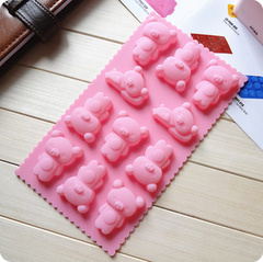 p-49 11连可爱小熊硅胶模具 单块成皂15克 造型可爱