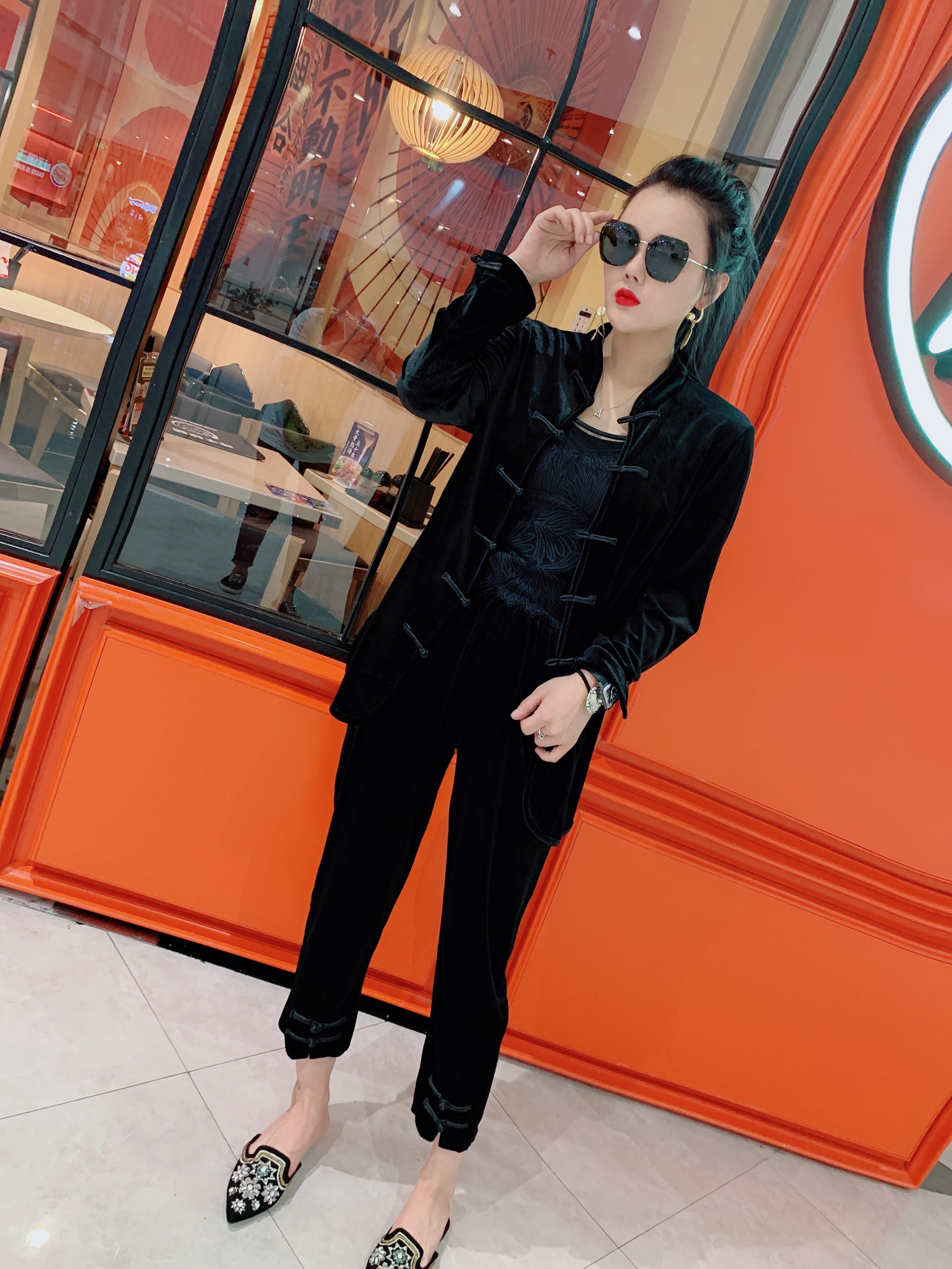 2021秋季金丝绒复古套装唐装盘扣外套两件套女装休闲百搭气质名媛