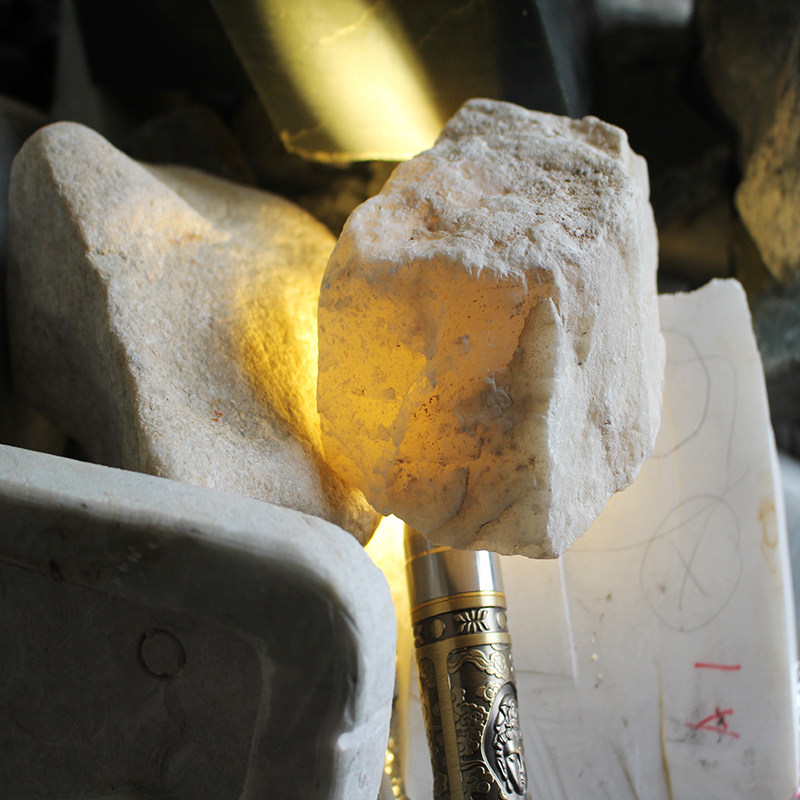 天然和田玉毛料青海昆仑玉小块边角玉石练手原石随机发货全国包邮