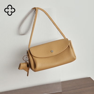 cassile卡思乐斜挎包女2022夏季新款简约牛皮单肩通勤小包高级感