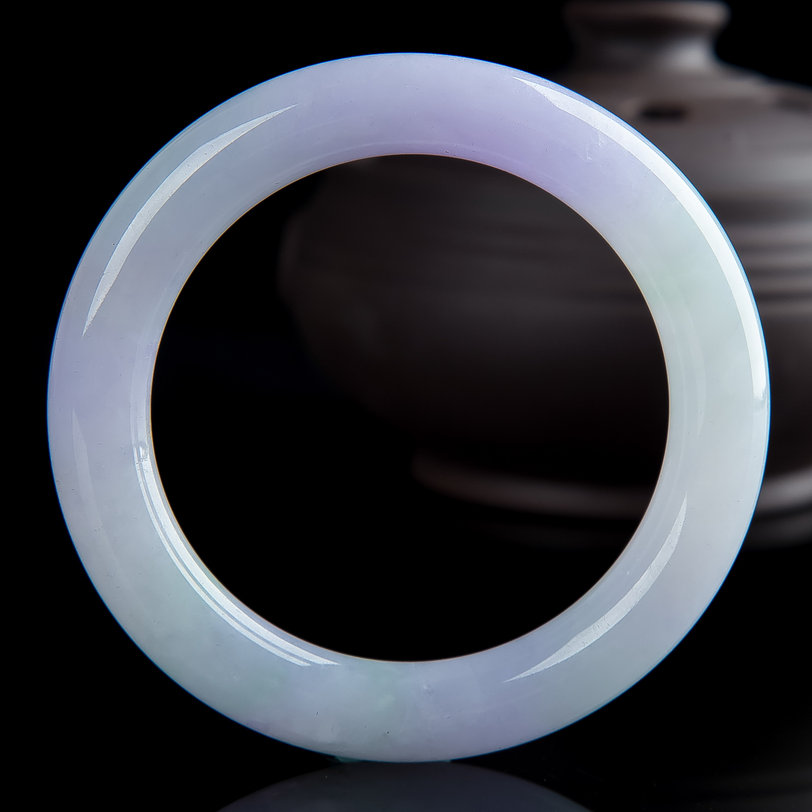 【清新明朗】冰糯种a货翡翠春带彩圆口手镯66.52克 (内径56.2mm)