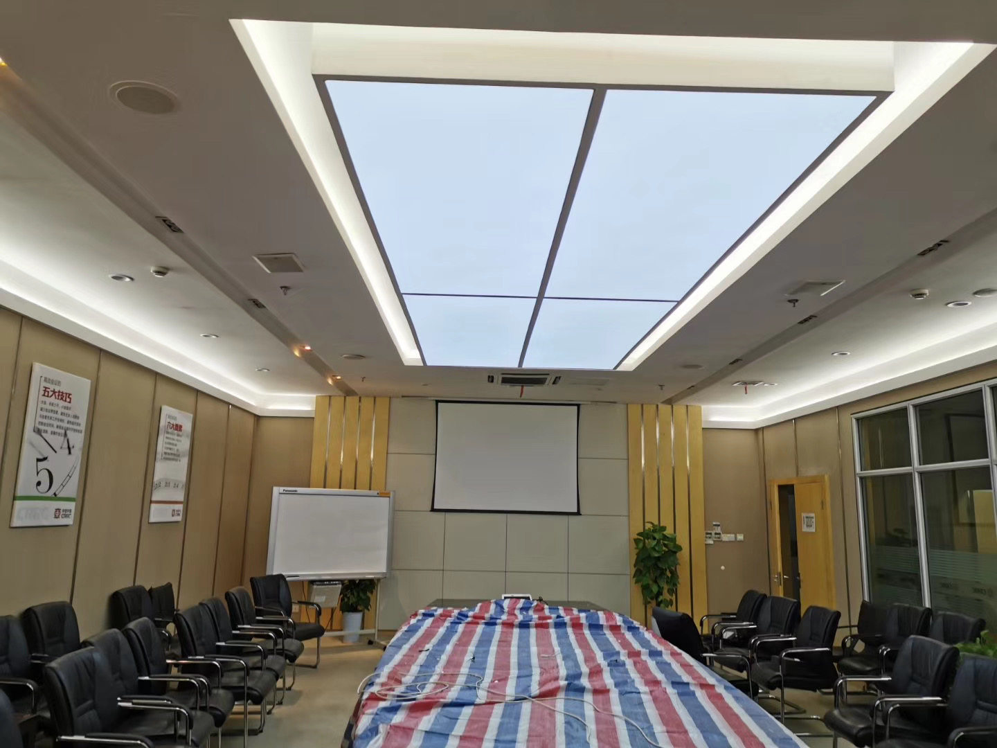 灯膜天花软膜天花吊顶会议室办公室白色发光透光膜施工上门安装已售