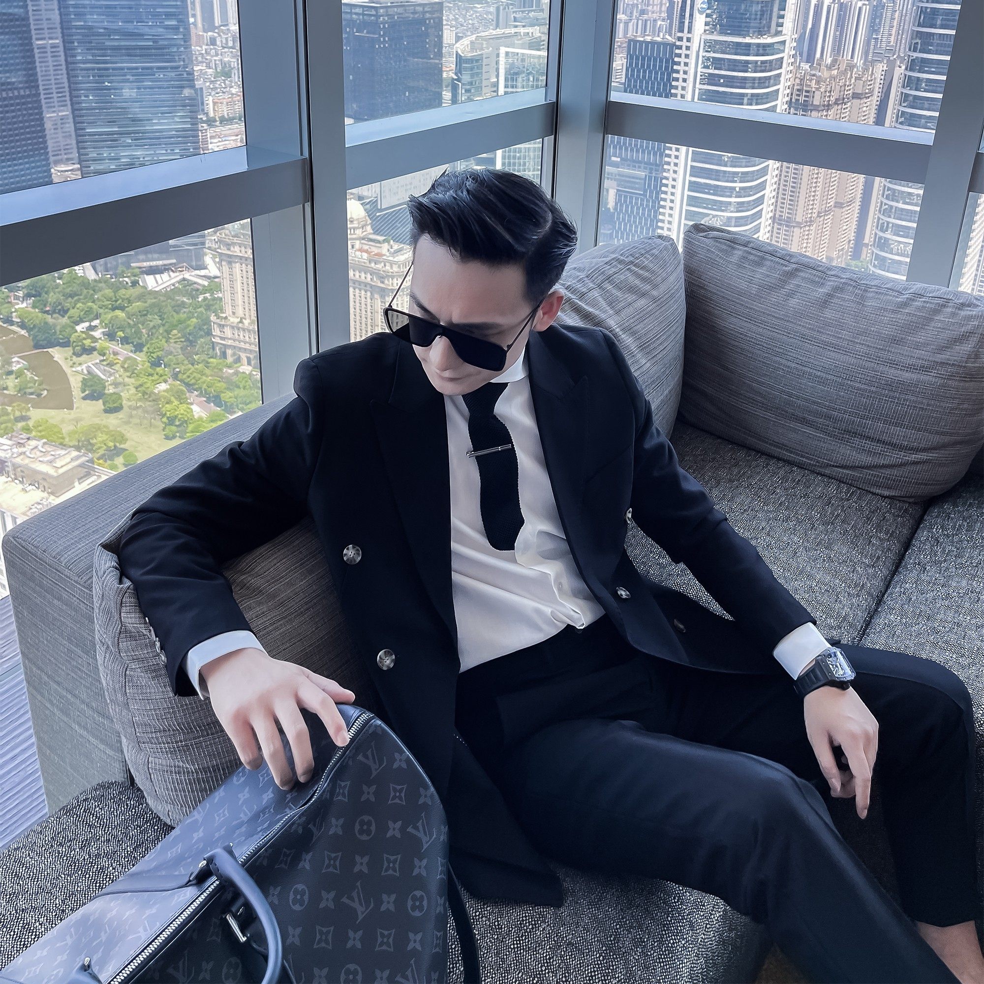 英伦西服套装男