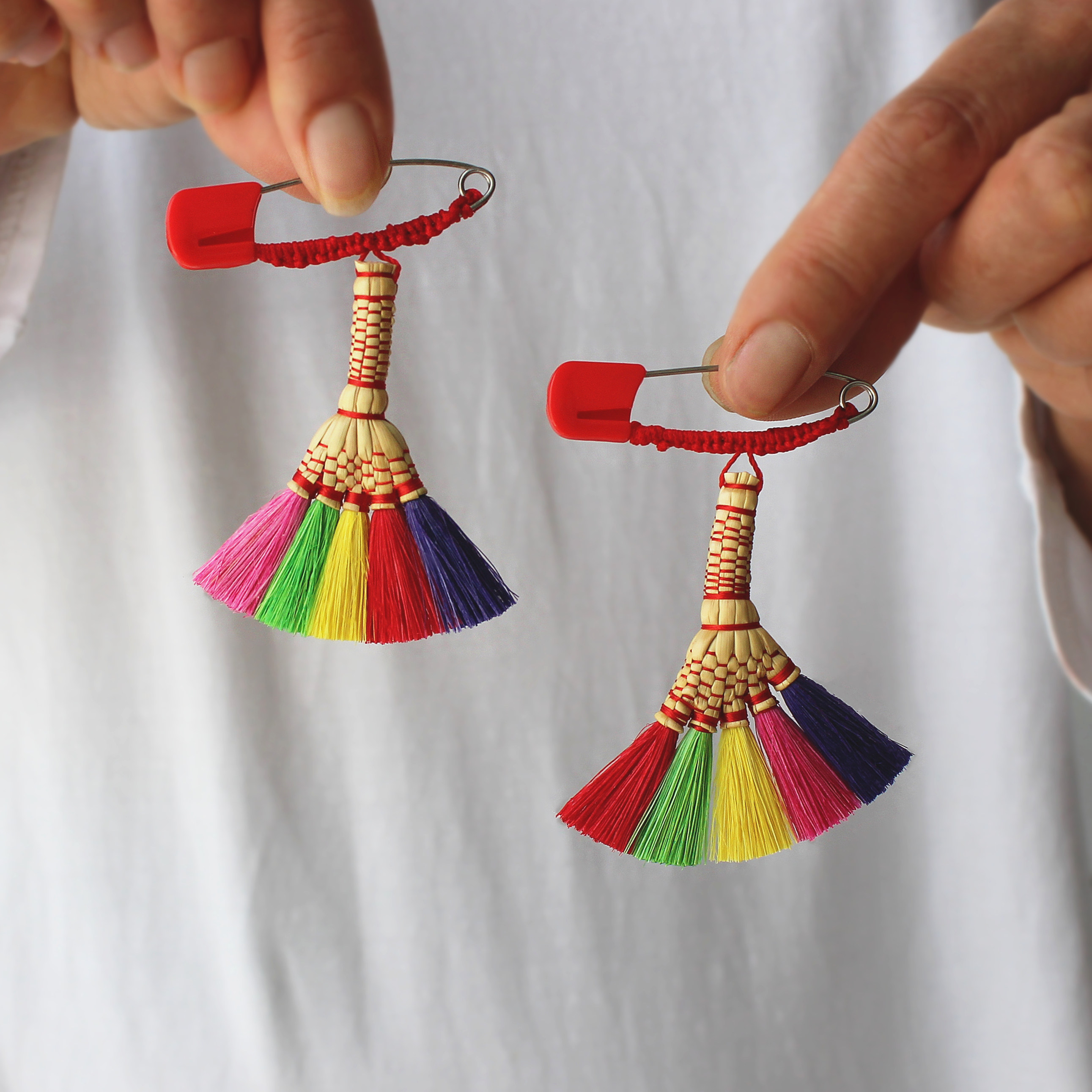 中国红迷你端午小扫帚别针挂件春节本命年扫把新生儿宝宝婴儿笤帚