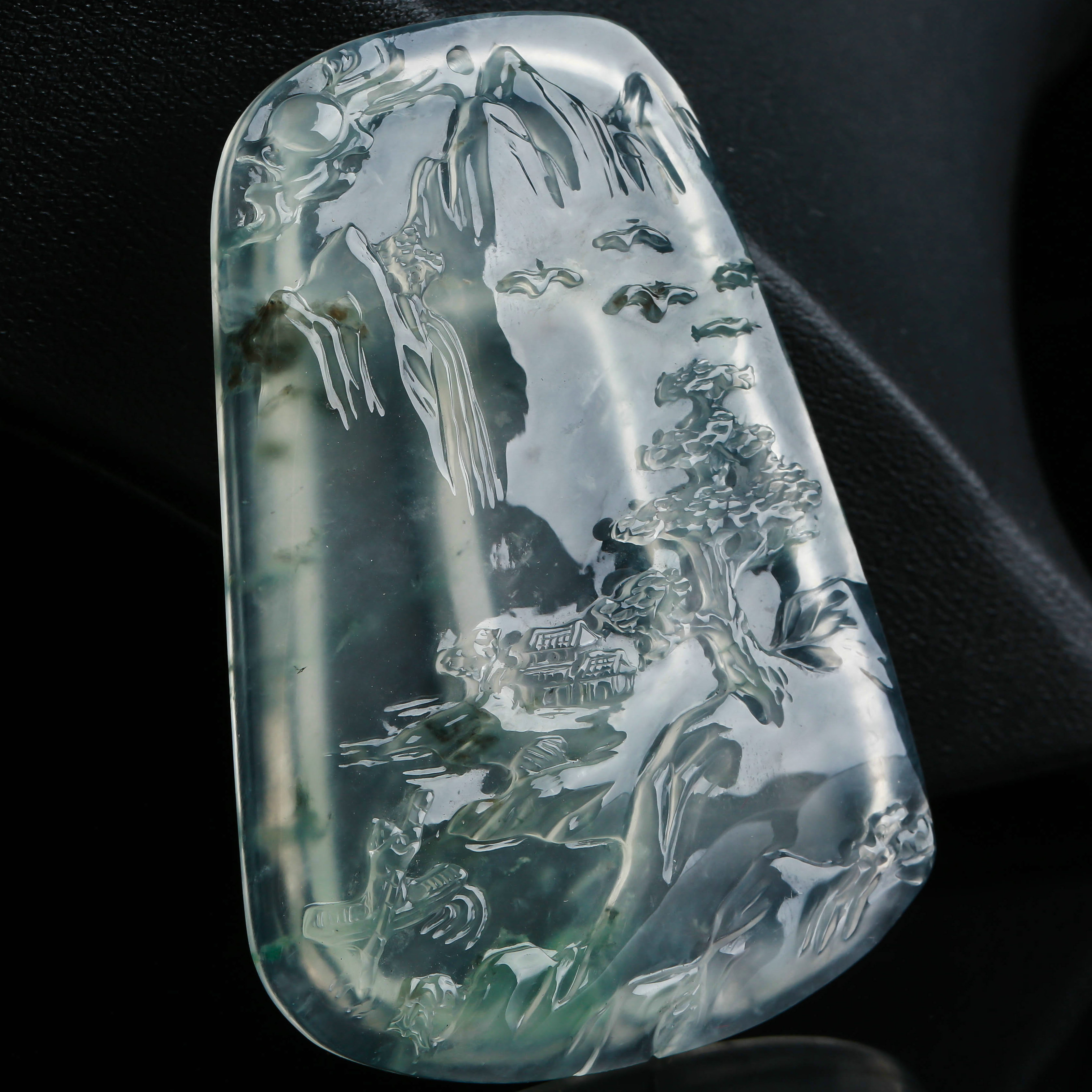 精品夜市-优选精致翡翠限时抢  拍品详情 进入该拍品专场   起拍价